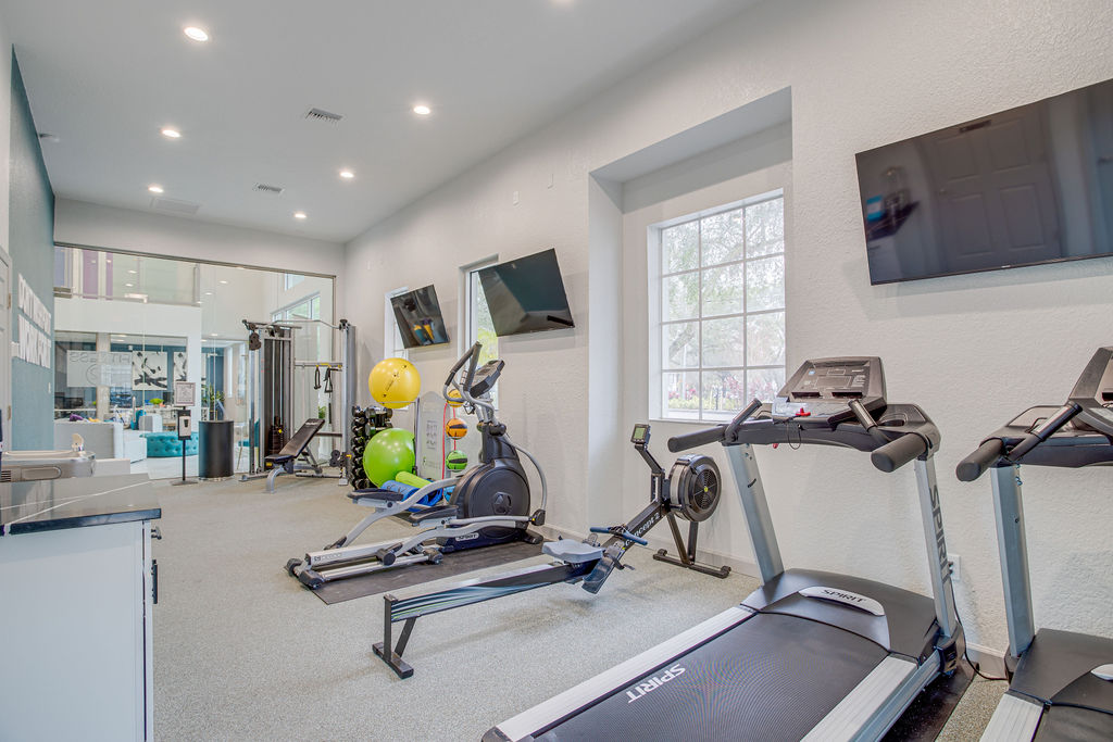 fitness center best usf off-campus housing